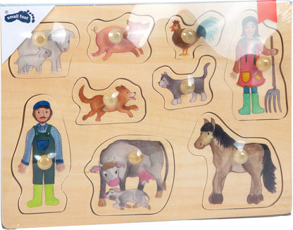 Puzzle Încastru din Lemn cu Butoni "Viața la Fermă" – Small Foot | Jucărie Educativă 1 An+