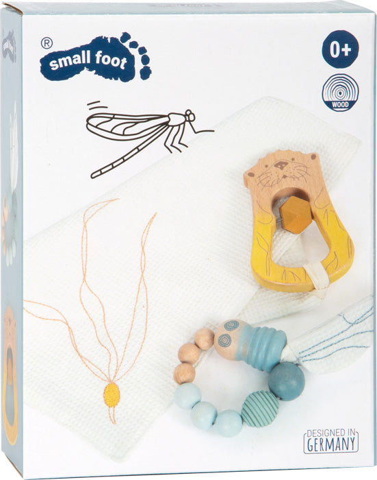 Cutie cadou jucarii bebelusi lemn si textil tema marina.