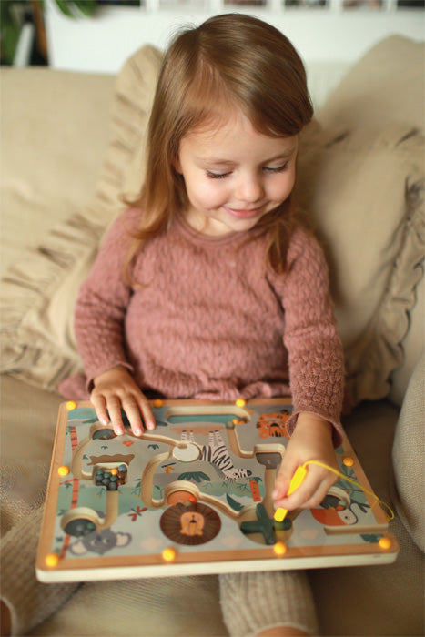 Labirint Magnetic din Lemn "Safari" - Joc de Motricitate (Small Foot)