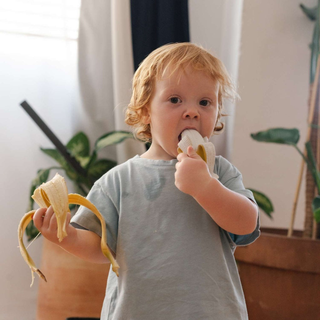 Jucărie dentiție bebeluși din cauciuc natural Ana Banana Oli and Carol