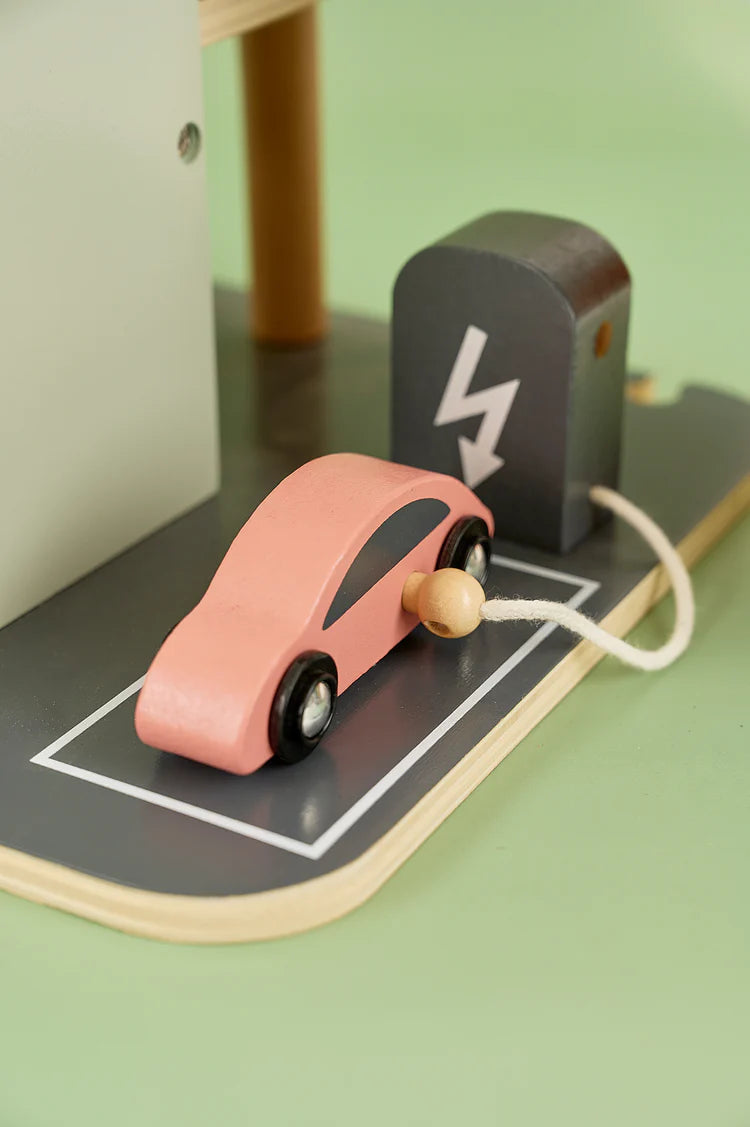 Garaj de Parcare cu Heliport și Pistă de Curse - Jabadabado